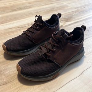 KURU Women’s Sneakers